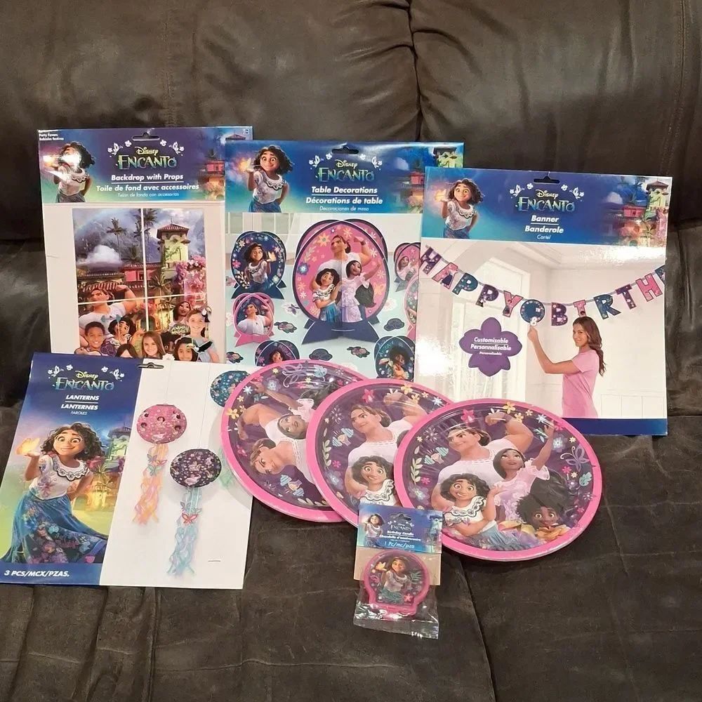 DISNEY ENCANTO BIRTHDAY PARTY DECORATIONS KIT